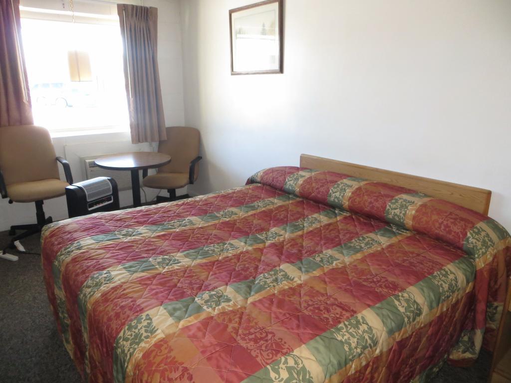Capri Motel Scottsbluff Exterior photo