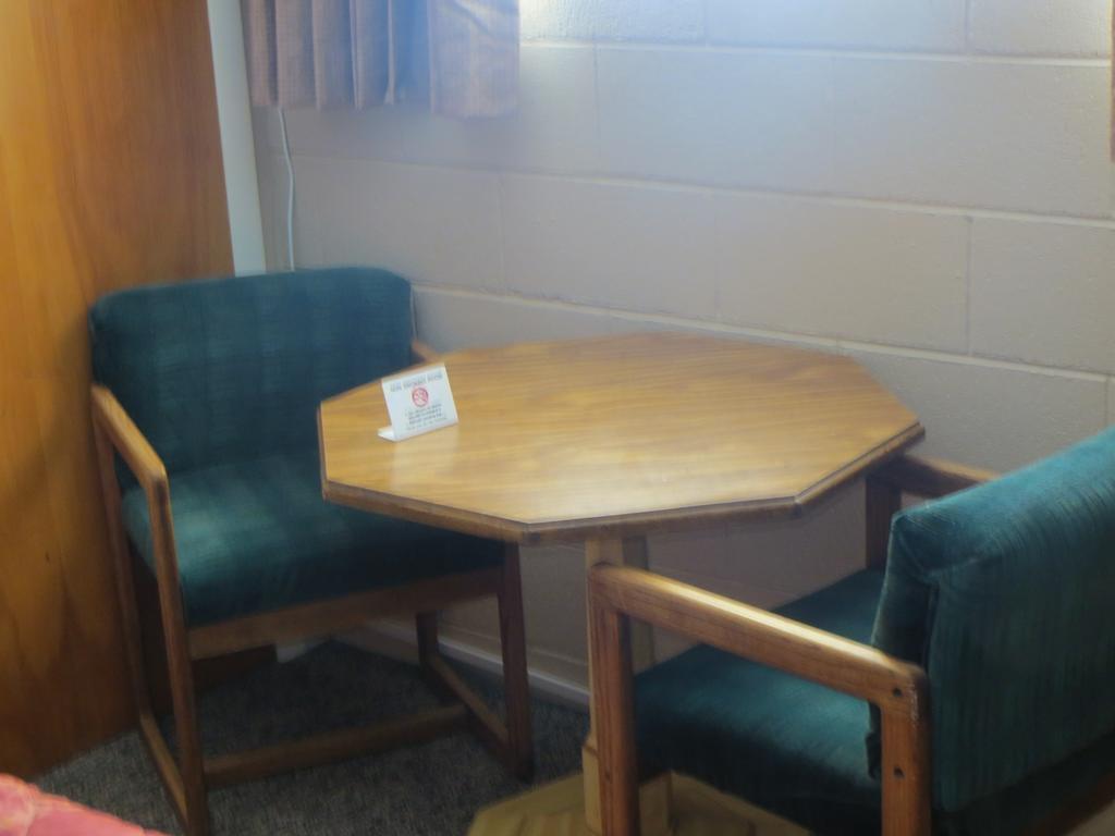 Capri Motel Scottsbluff Room photo